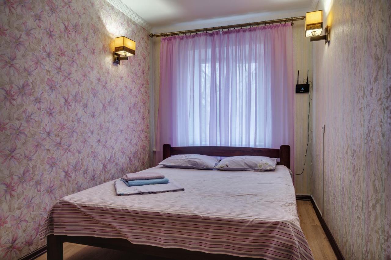 Apartment - Sobornyi Prospect 93 Zaporizhia Esterno foto